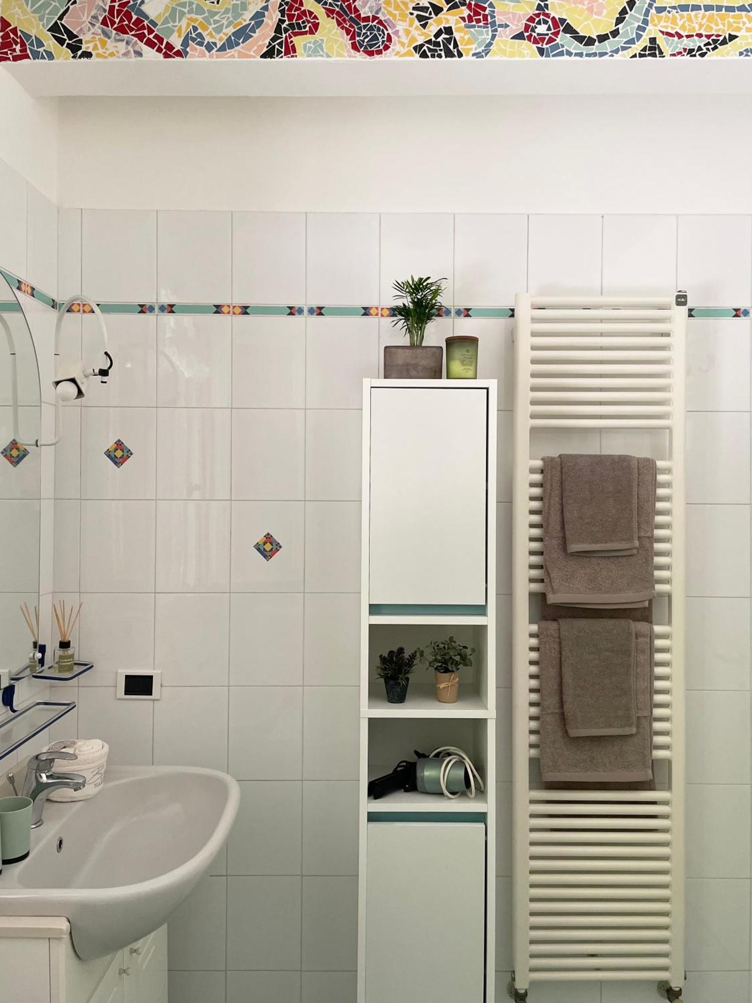 フェラーラCasa Matilde Piano Terra 100Mq Con Parking E Piscinaアパートメント エクステリア 写真