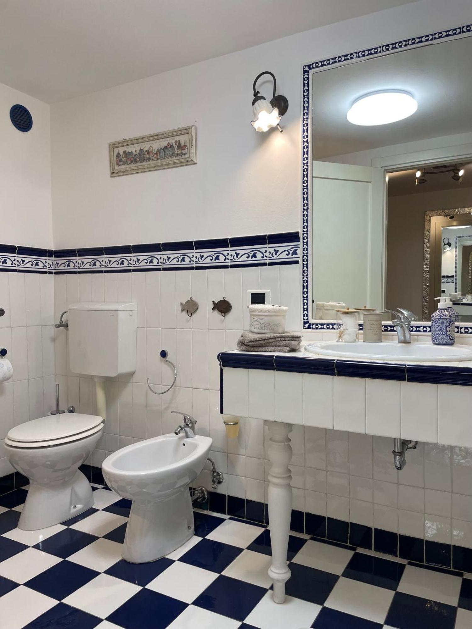 フェラーラCasa Matilde Piano Terra 100Mq Con Parking E Piscinaアパートメント エクステリア 写真