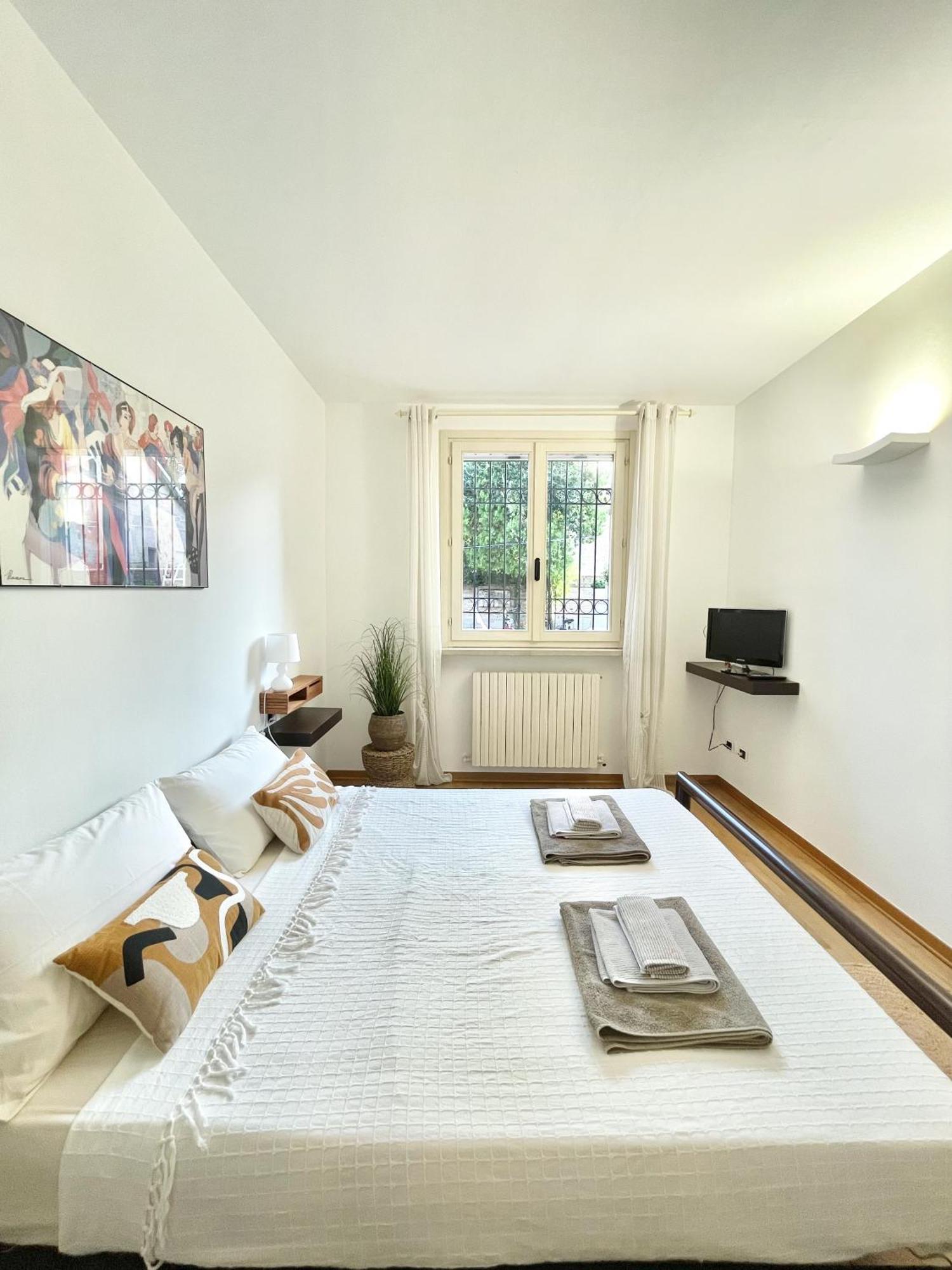 フェラーラCasa Matilde Piano Terra 100Mq Con Parking E Piscinaアパートメント エクステリア 写真